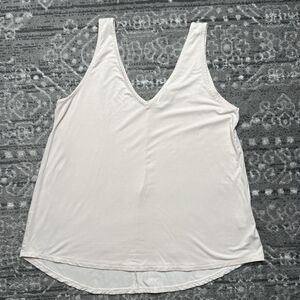 Luminary Fine Collection Ivory Sleeveless Tank Medium Double V Bamboo Capsule